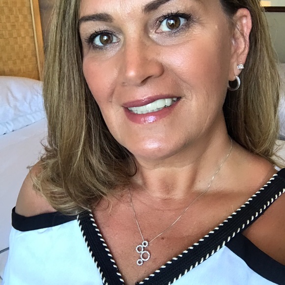 Meet your Posher, Joann - Picture 5 of 8